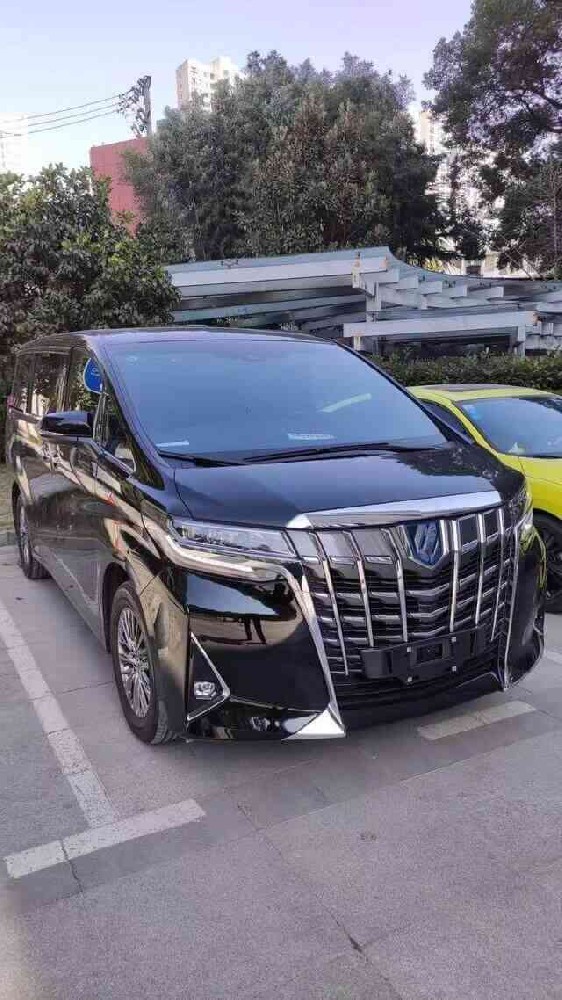 北京豐田阿爾法租車一天價格，租車電話