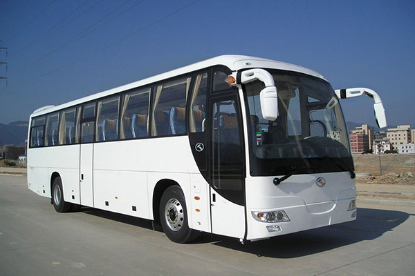 北京租車包車旅游大巴車一天多少錢？