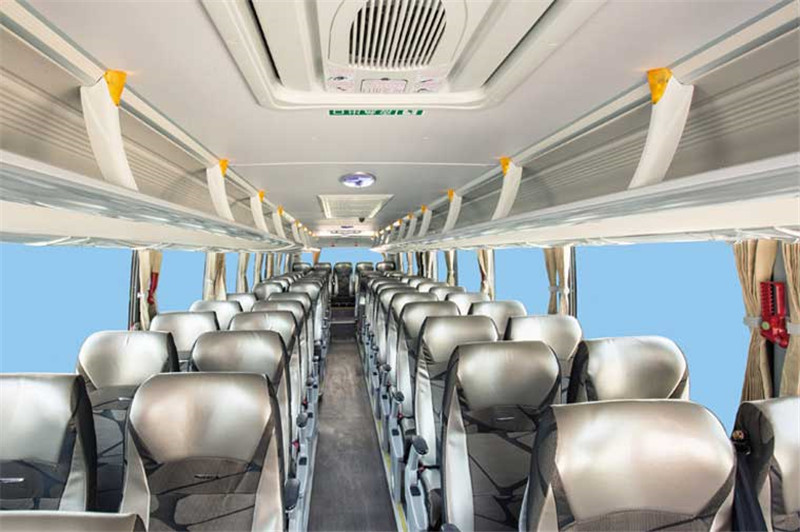 北京租51座豪華型客車帶司機出游多少錢一天?