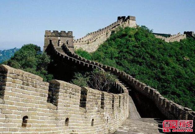 北京旅游包車去慕田峪長城多少錢一天？包車電話