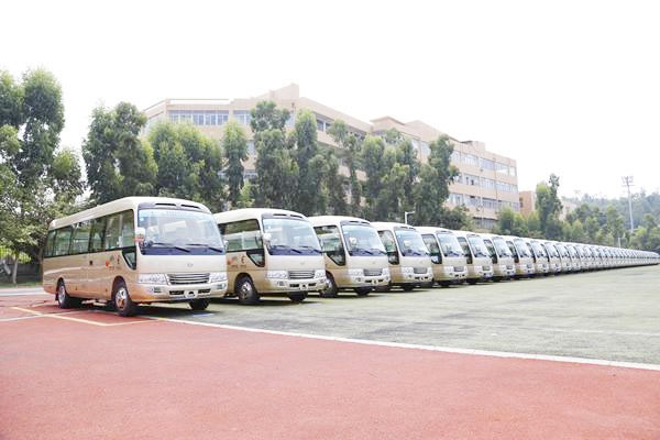 北京商務(wù)包車服務(wù)_北京商務(wù)車包車_預(yù)定電話