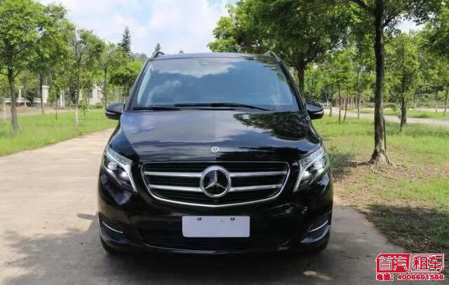 北京奔馳商務(wù)租車接待一天多少錢？租車電話