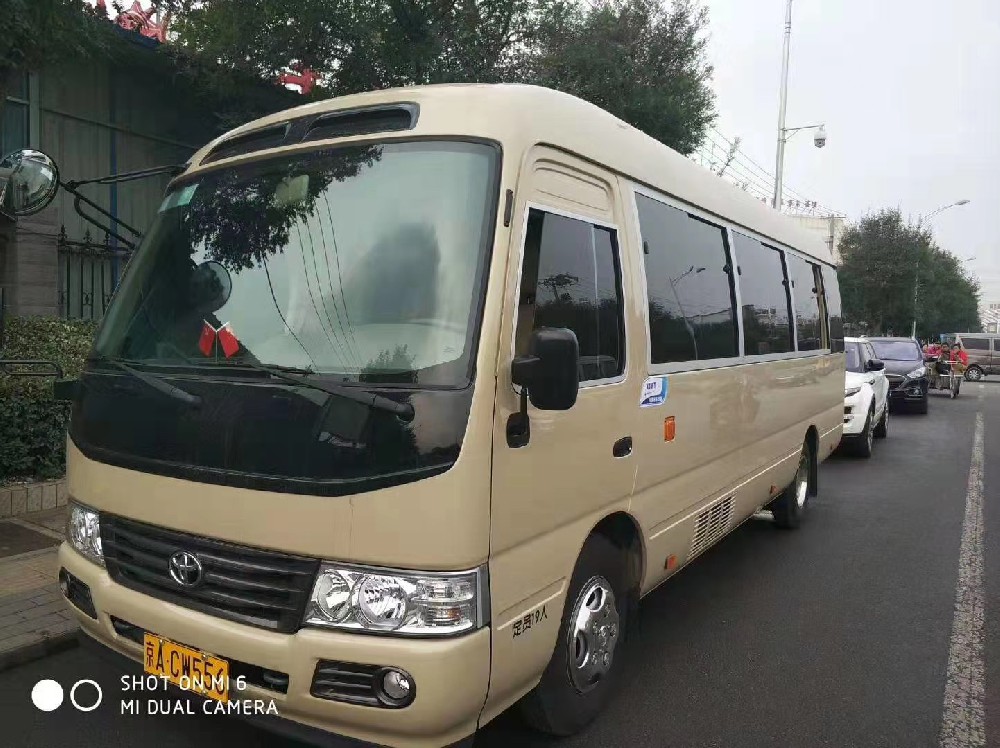 北京市內(nèi)租一輛帶司機的商務(wù)車每天要多少錢? 北京市內(nèi)租一輛帶司機的商務(wù)車每天要多少錢?