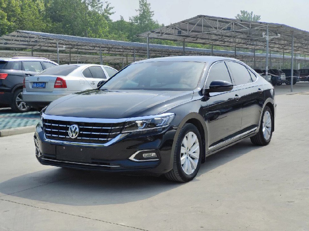 北京旅游商務(wù)租什么車(chē)？大眾帕薩特租車(chē)多少錢(qián)一天？